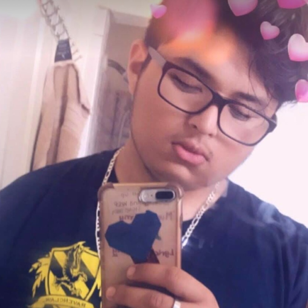 Meet your Posher, Juan